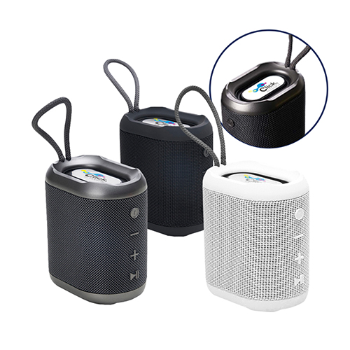 Caixa de som multimídia personalizada. Funciona nos modos bluetooth, radio FM, cartão TFT, auxiliar e USB.